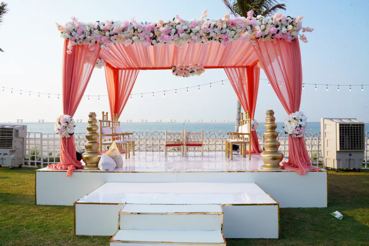 Weddings & Engagements